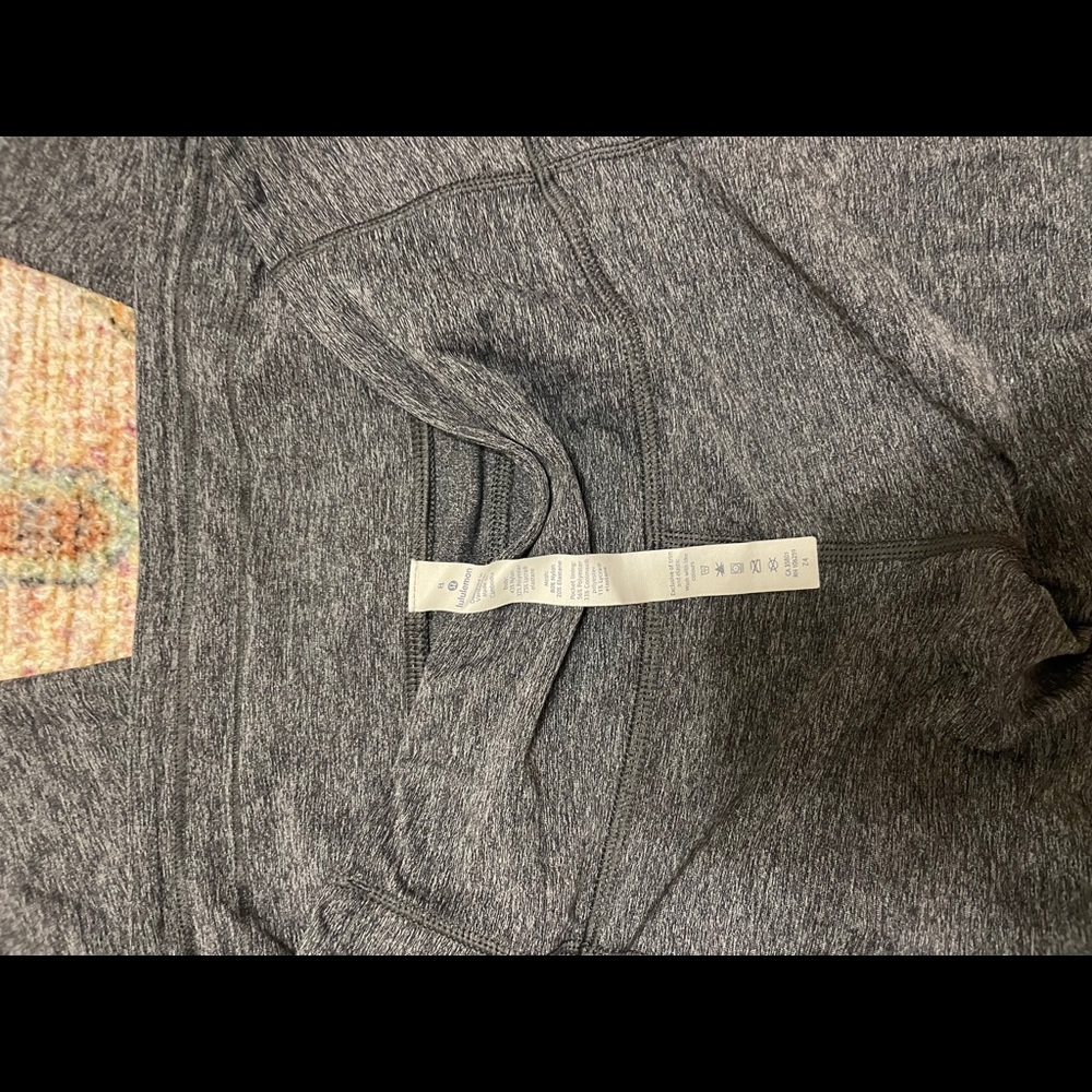 Lululemon pace rival crop